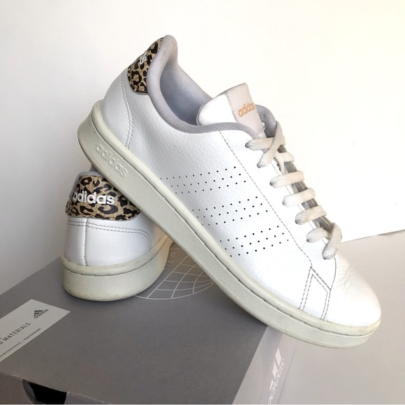 Adidas Women’s Advantage Shoes, 7.5 - Picture 7 of 16